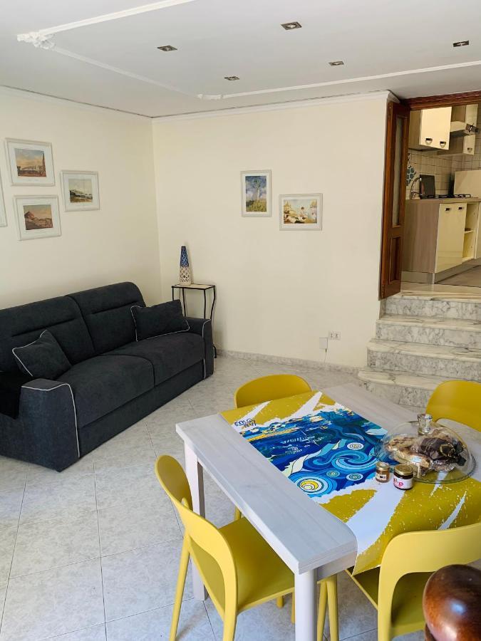 La Casetta In Centro Napoli Dış mekan fotoğraf